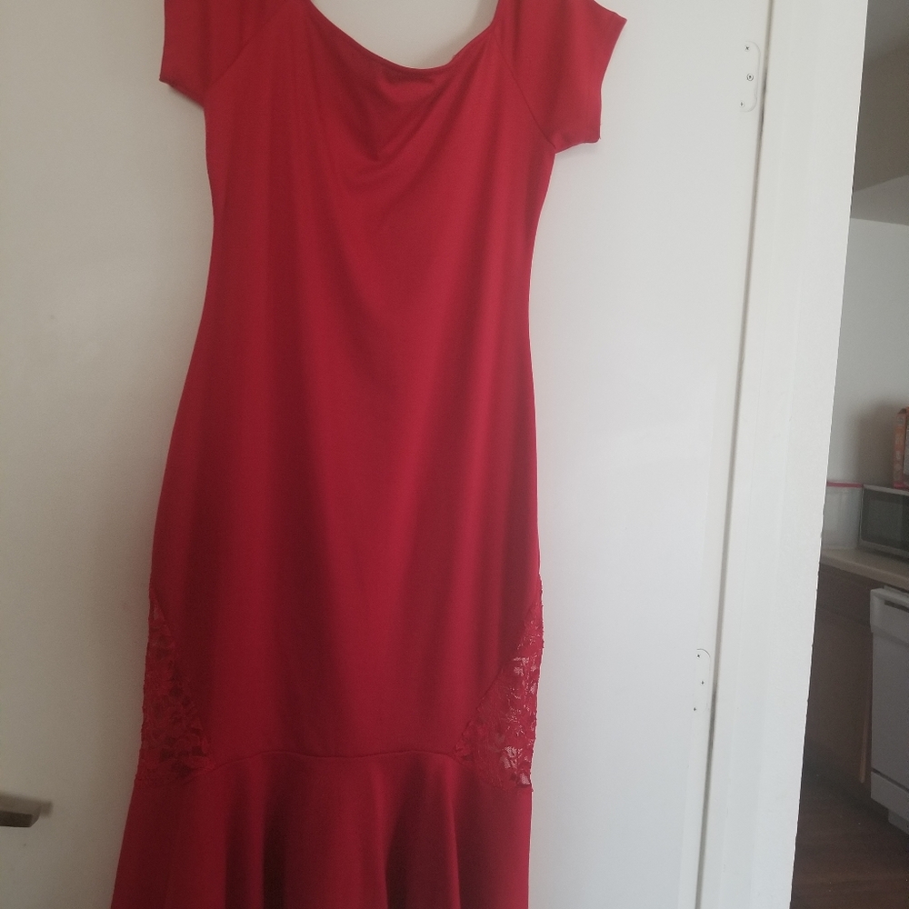 3x red dress